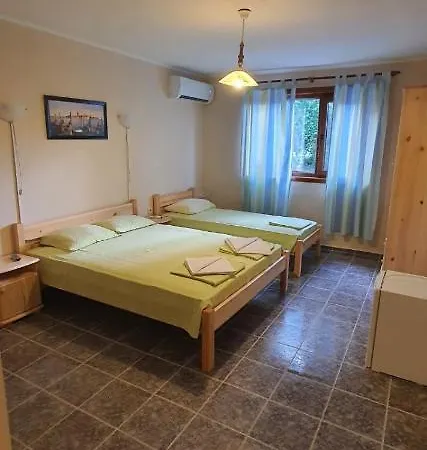 Chinara Holiday home Kranevo